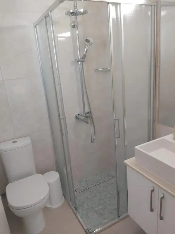 Dinglis Residences 31