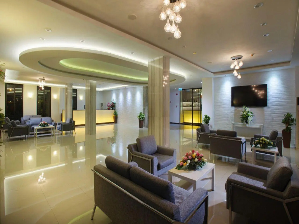 Coco View Hotel