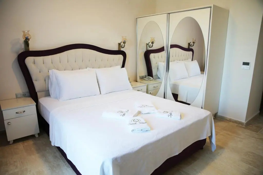 Mordogan Zeytinli Konak Otel