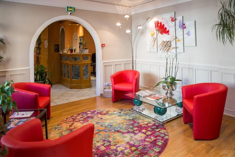 Hotel Le Divona "au coeur de Divonne"