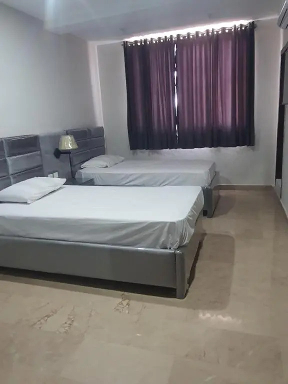 HotelH6