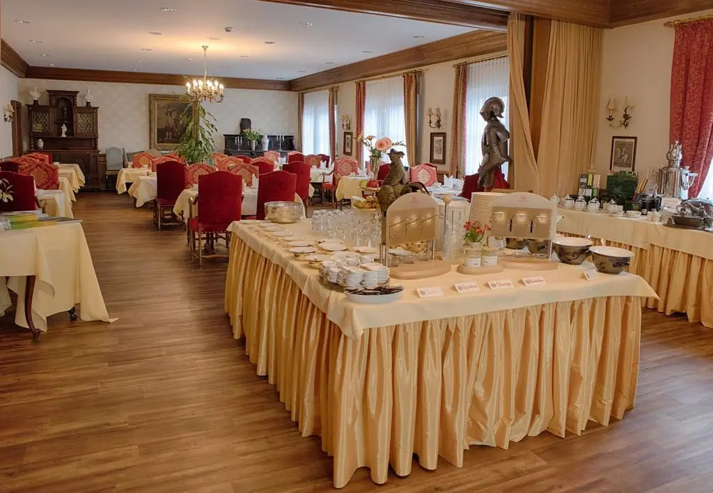 Schloßhotel Kurfürstliches Amtshaus Dauner Burg