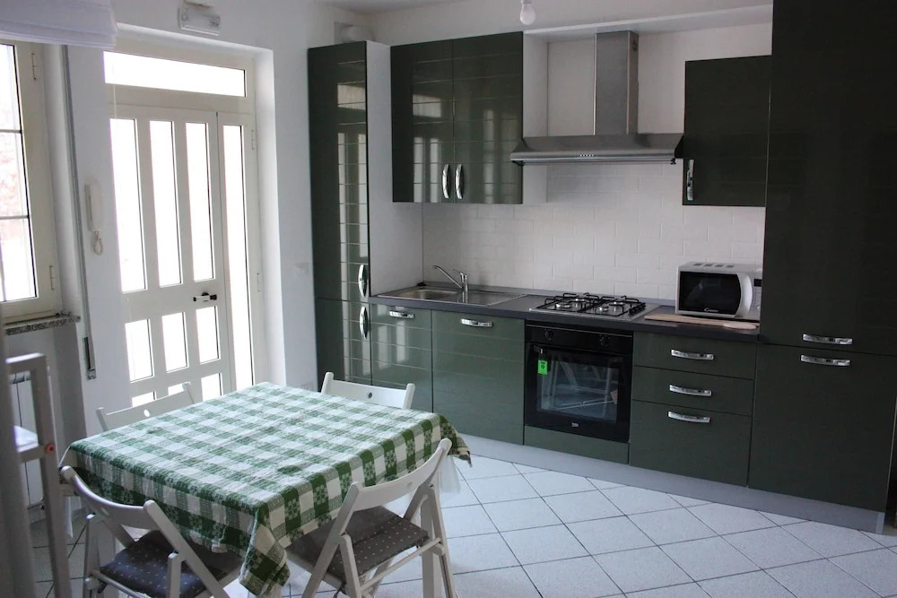 Apartment With one Bedroom in Ortona, With Wonderful sea View, Furnished Garden and Wifi - Near the Beach