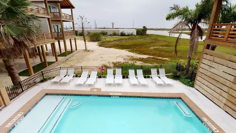 Port A Fish Camp - Trout House 3 Bedroom Home