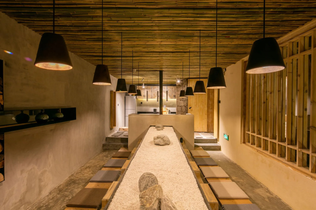 Shangri-La Karesansui Hotel
