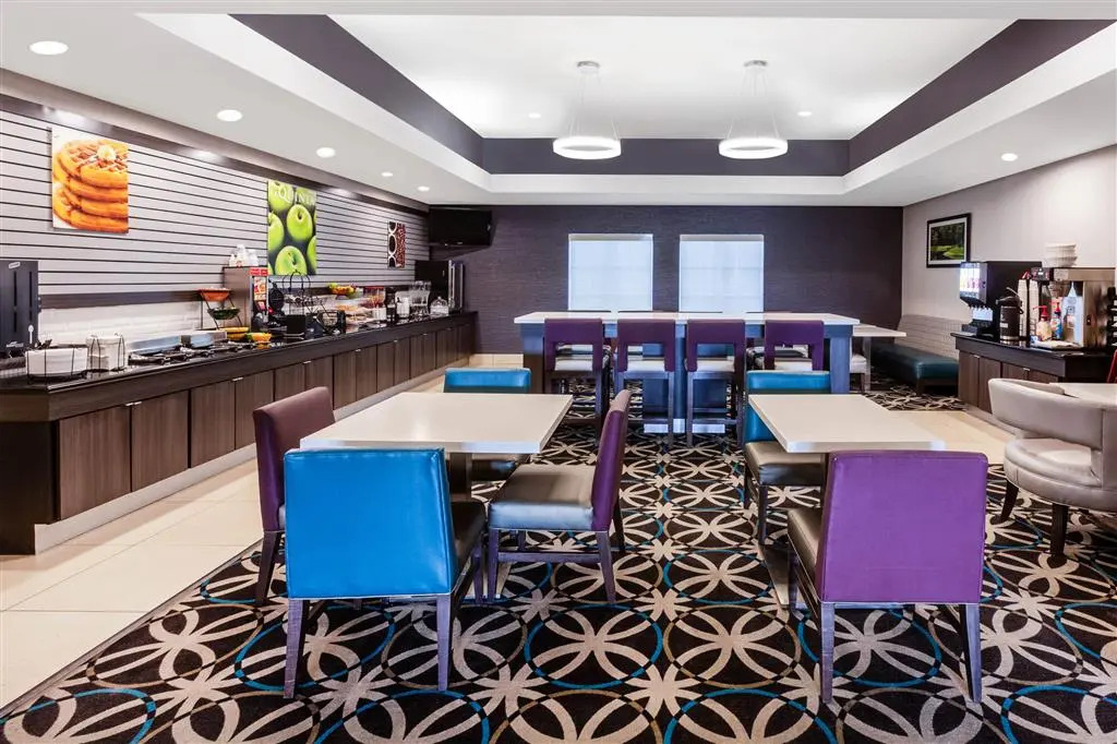 La Quinta Inn & Suites Lumberton