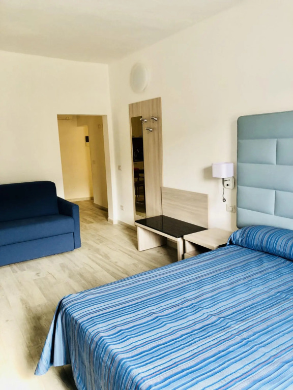Beautiful and very central penthouse overlooking the square of Porto Santo Stefano-Vista Bella