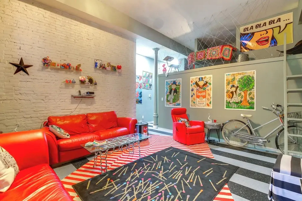 Heart of St Louis! Walkable Soulard Apt w/ Loft