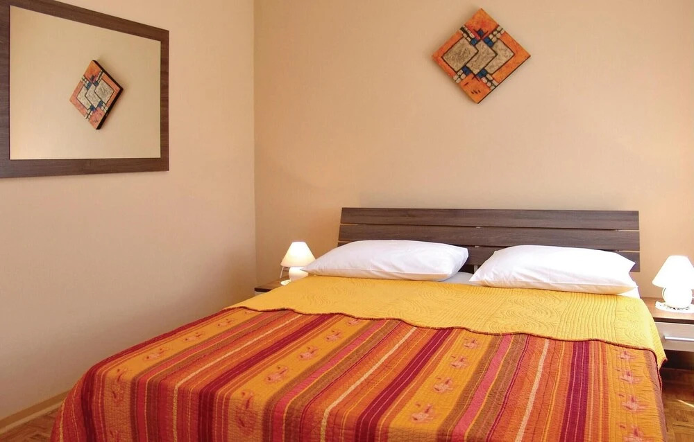 Awesome Home in Porec With Wifi and 2 Bedrooms