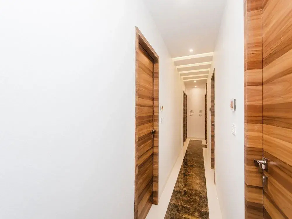 OYO 15519 Hotel Grand Residency