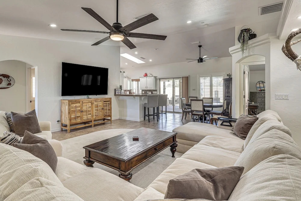 Outdoor Entertainment! Extended Lake Havasu Escape