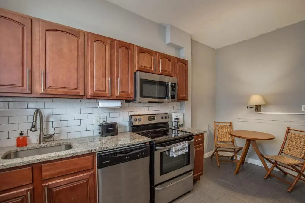 Spacious CWE 3BR near BJC by Zencity