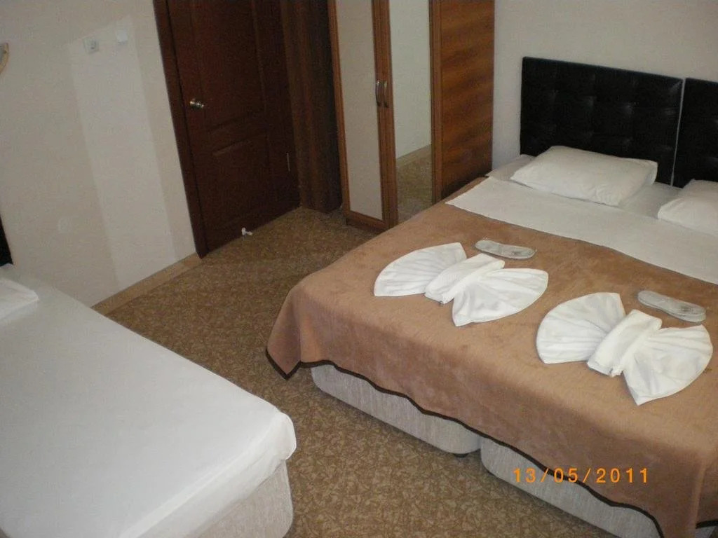 Girithan Hotel