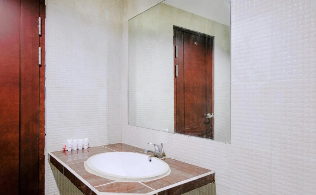 Capital O 892 Grand Pujon View Hotel And Resort