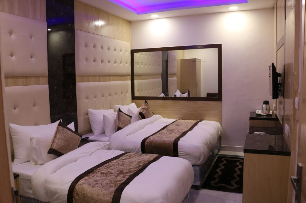 Hotel Karlo Kastle - Paharganj - New Delhi