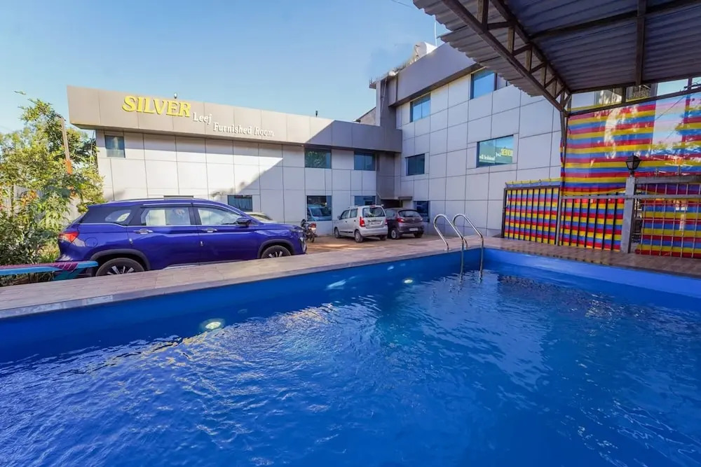 FabHotel Silver Leef and Resort