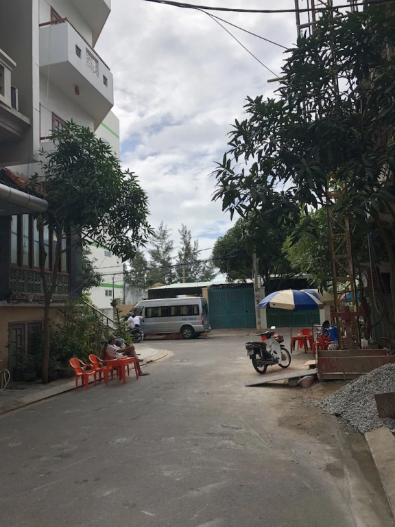 Sen Vàng Hotel
