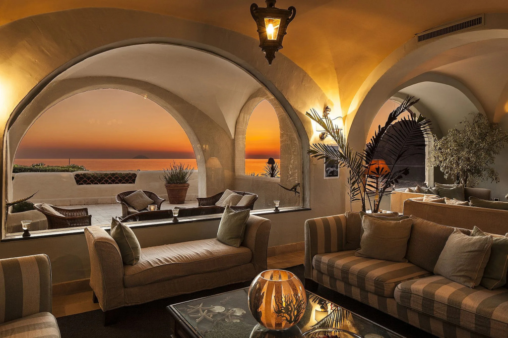 Therasia Resort Sea and SPA - The Leading Hotels of the World