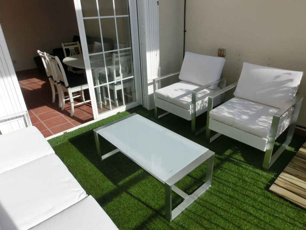 Total Valencia Attics III