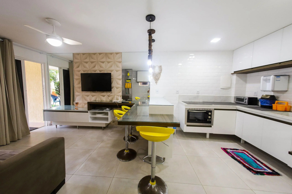 Qavi - Triplex com solário no Centro de Pipa #Solar180