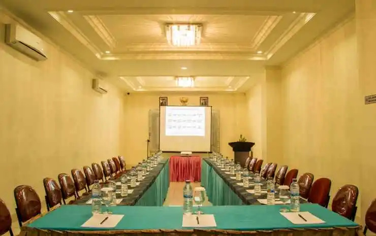 Marina Bima Hotel