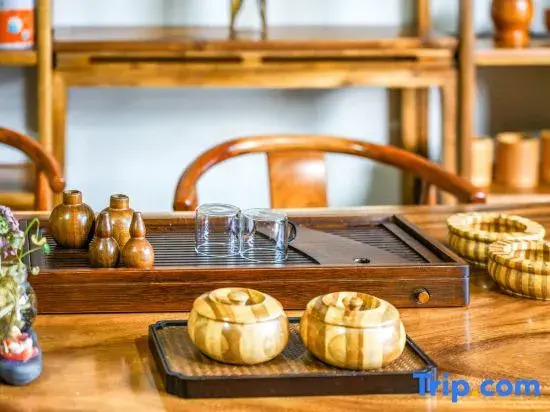Guimi Homestay (Yucun Village Scenic Area)