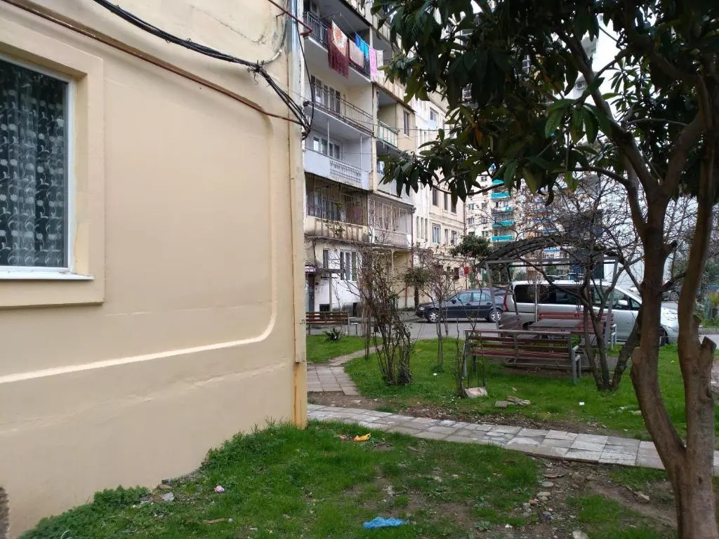 Batumi, 3-h komnatnaja