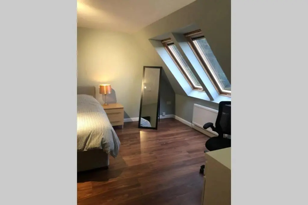Private Coach House in Gated Residence