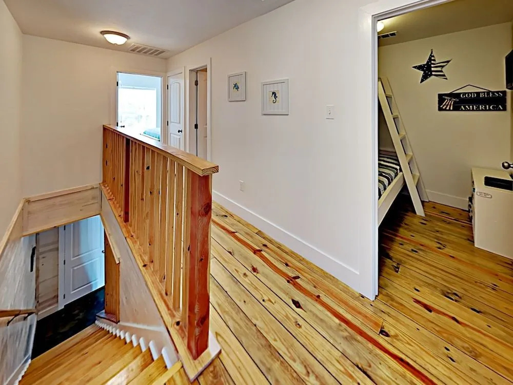 #803 The Commons - Dancing Dolphin 3 Bedrooms 2.5 Bathrooms Townhouse
