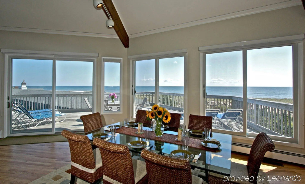 Driftwood Resort