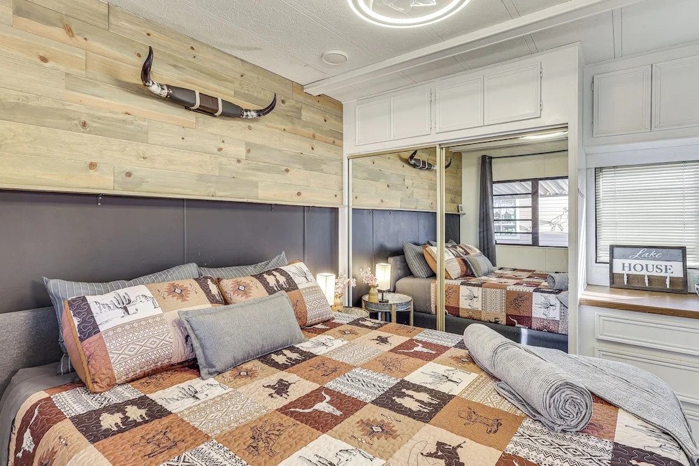 Dock & Beach Access: Cozy Lake Havasu City Home!