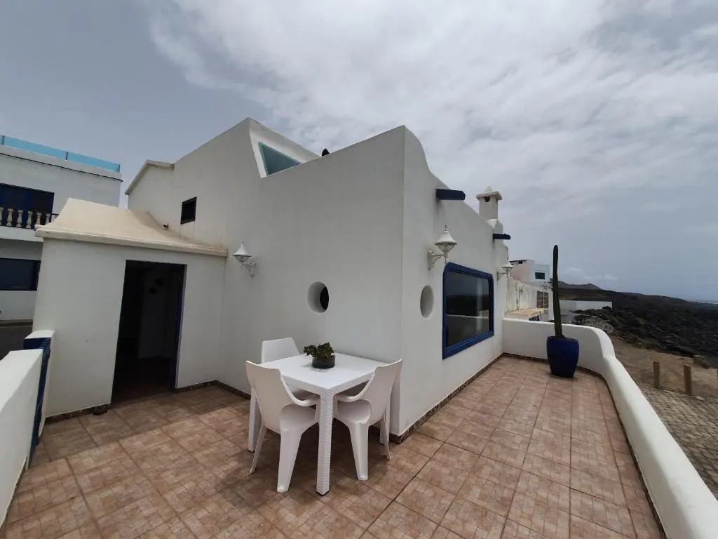Lanzarote Casa azul