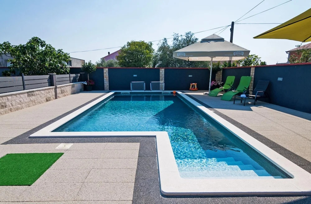 Villa Chervil ZadarVillas
