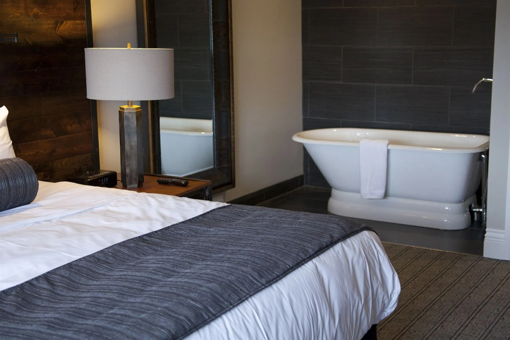 Ironworks Hotel