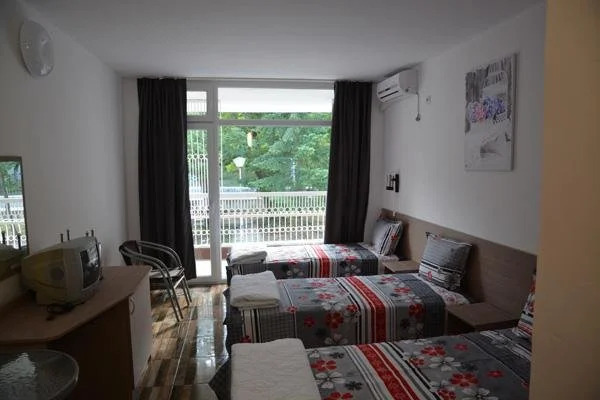 Hotel Neva