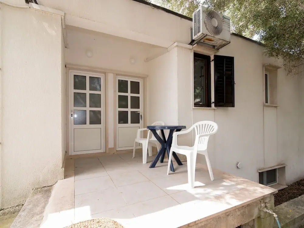 Apartments Neva- Two Bedroom Apartment With Balcony