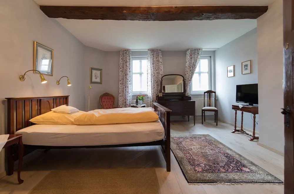 Hotel Kavaliershaus/Schloss Bad Zwesten
