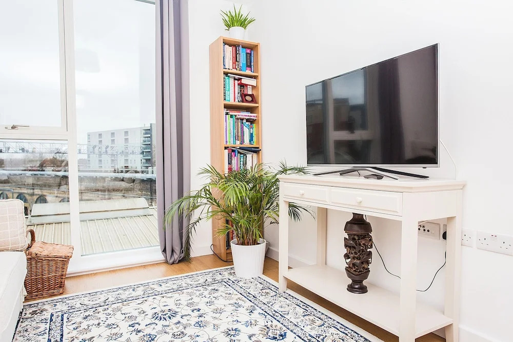 Flat With Roof Terrace in Central London