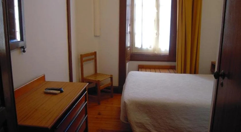 Guesthouse Lusa Atenas