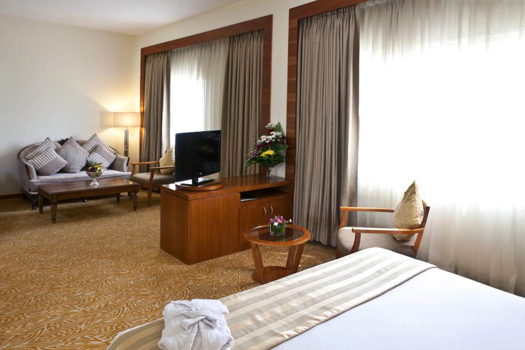 Отель Landmark Grand Hotel