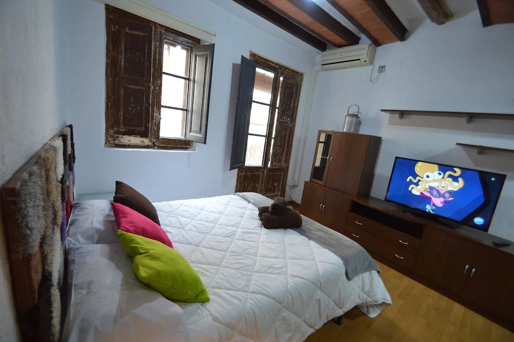 Tarragona Suites 26 - ST LLORENÇ 23