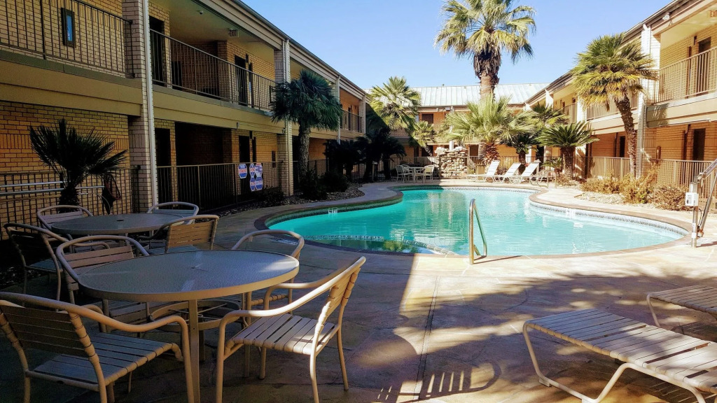 Best Western near Lackland AFB SeaWorld