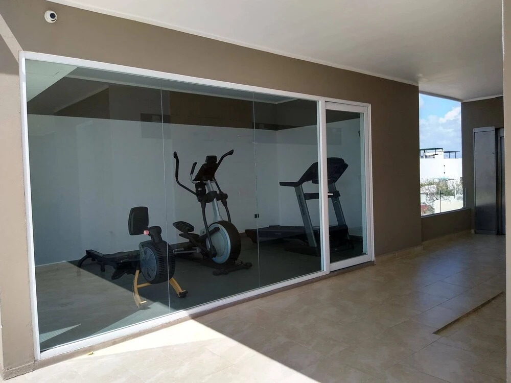 Apartment on the 5th Avenue with Pool, Gym and Parking for 4 sleeps