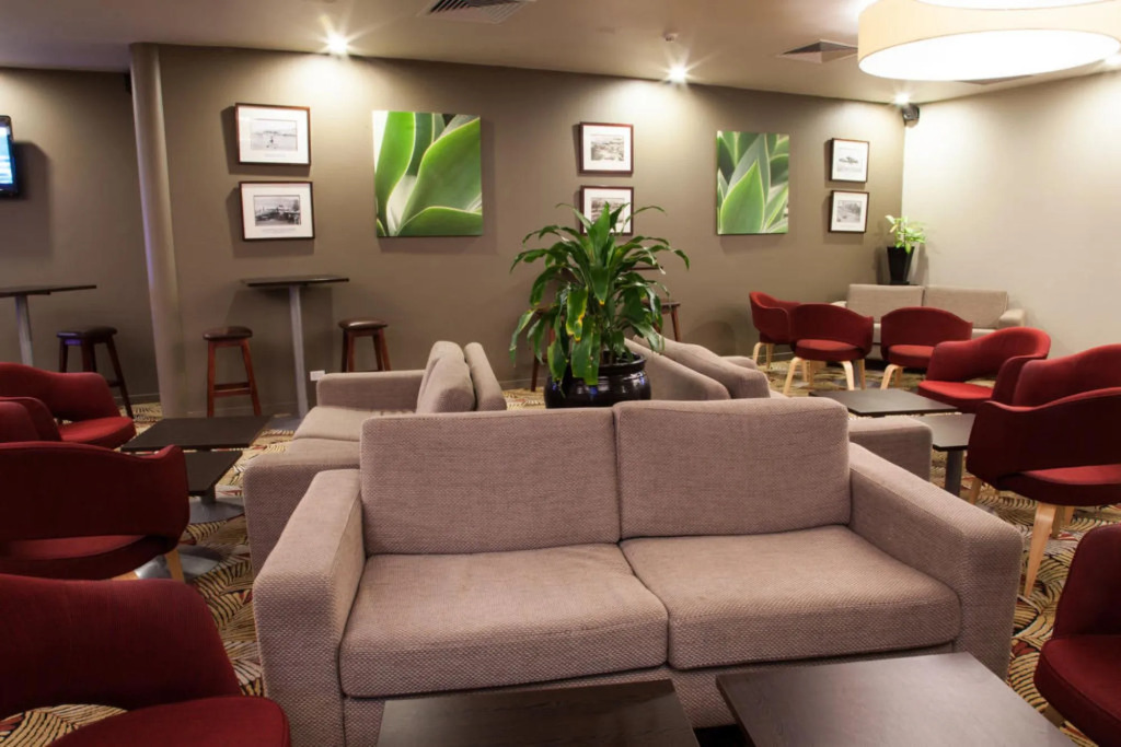 Gateway Hotel