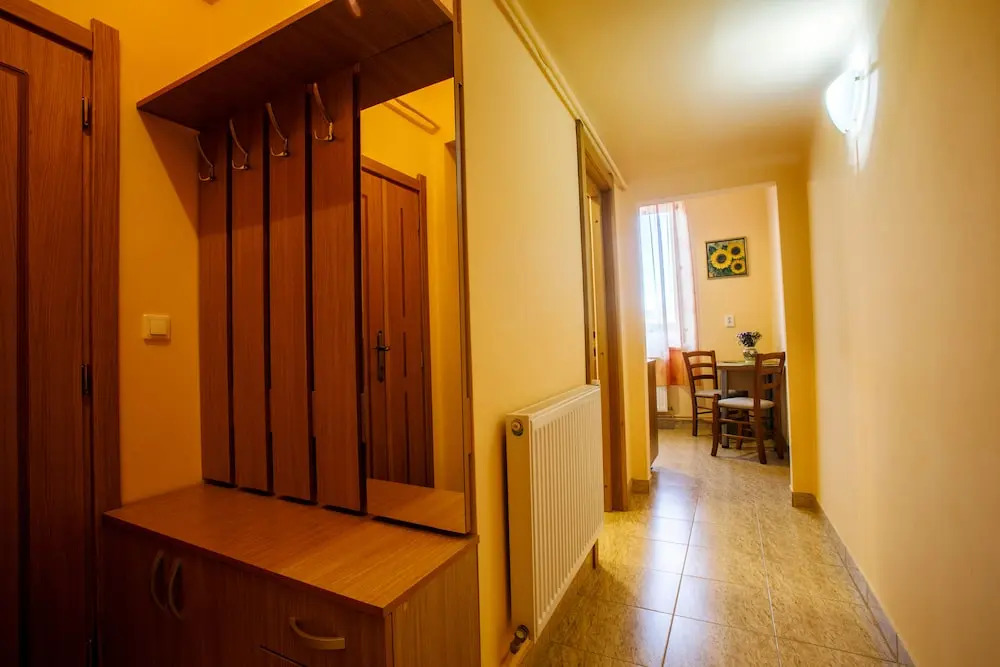 Teo's Flat