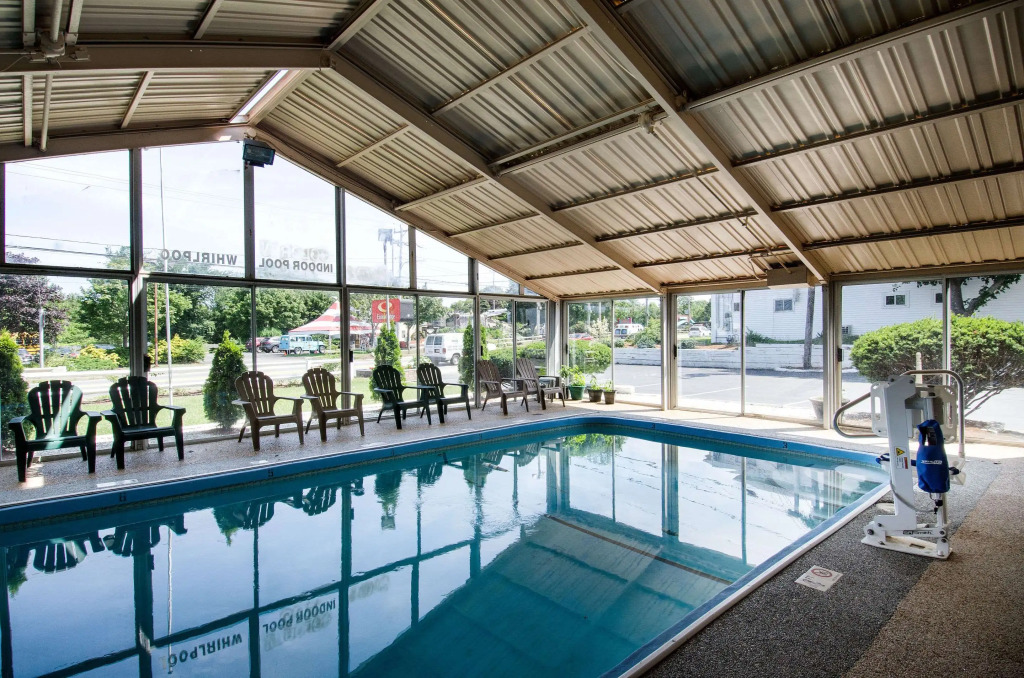 Econo Lodge West Yarmouth-Hyannis Cape Cod
