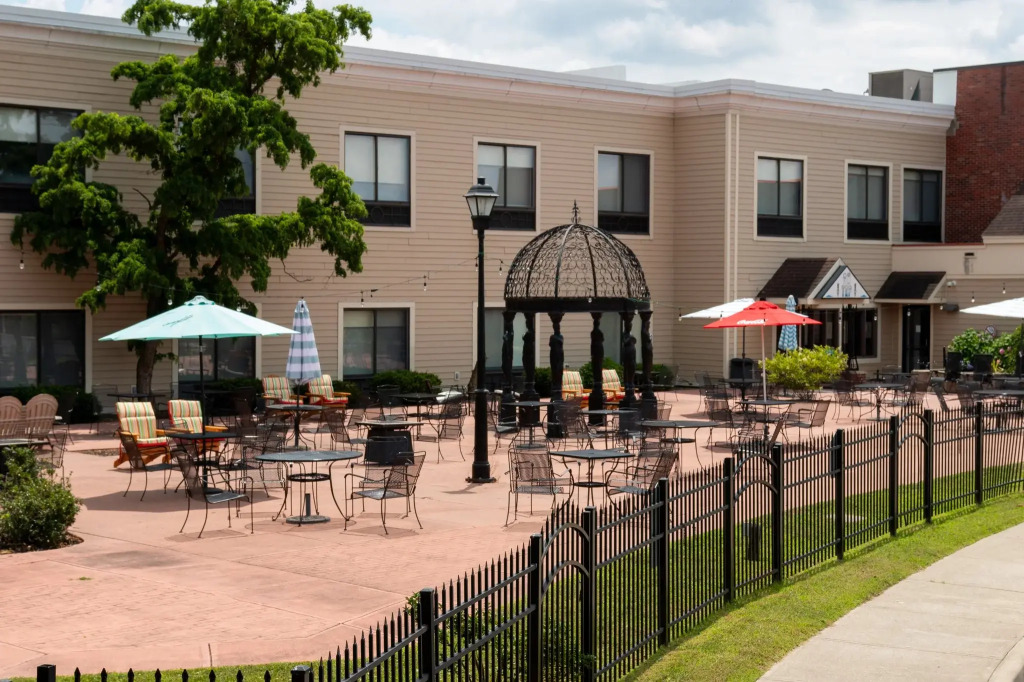 Holiday Inn Express & Suites Albany Airport Area - Latham by IHG
