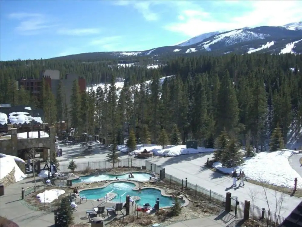 Grand Timber Lodge