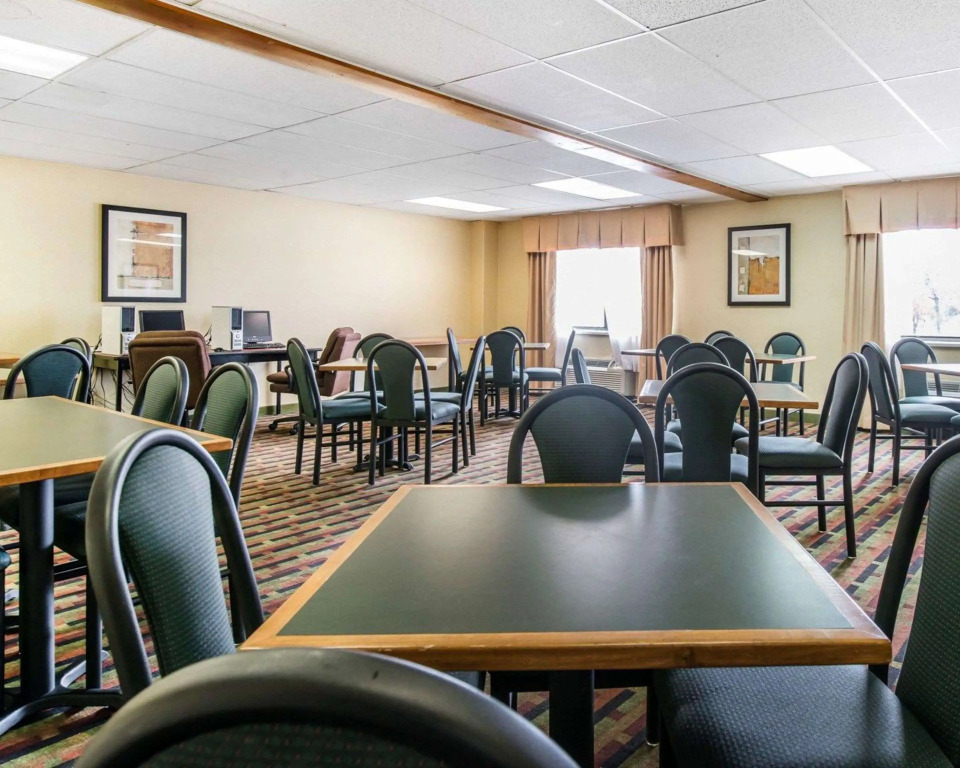 Quality Inn Colorado Springs Airport