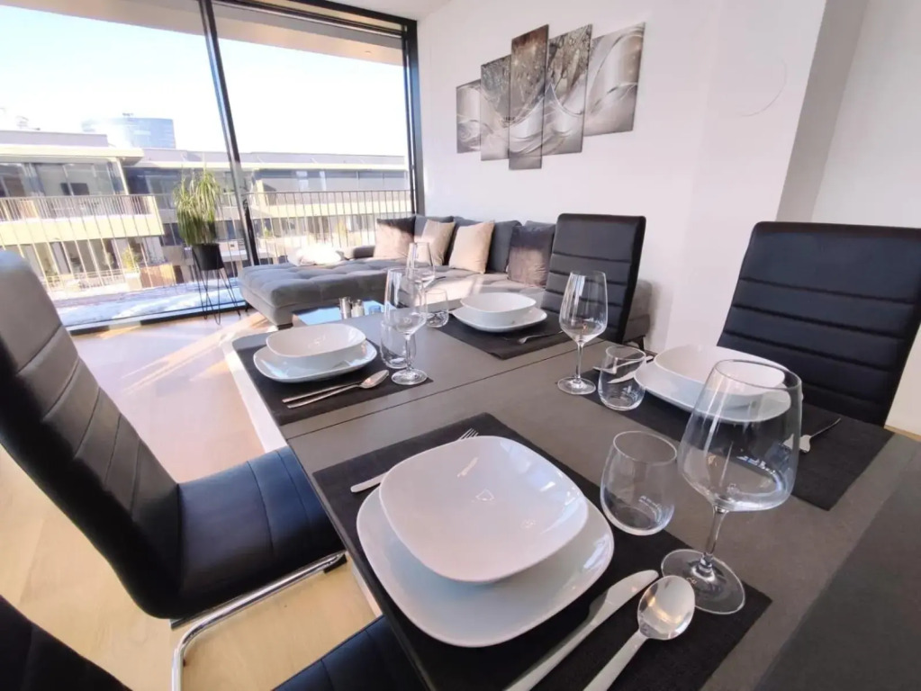 Panorama Apartment Vienna - free parking, sauna & fitness